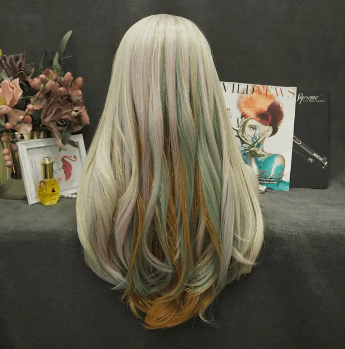 Blonde-Light green & Deep Yellow Highlighted With Shiny Wig